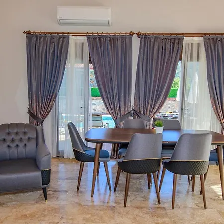 빌라 Arzu - 3 Bedroom In Kayakoey Oeluedeniz